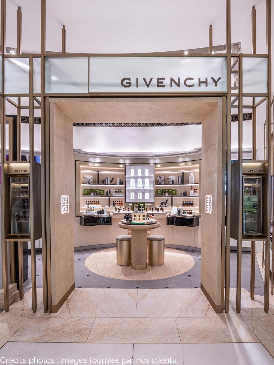 Ledia agencement Givenchy London